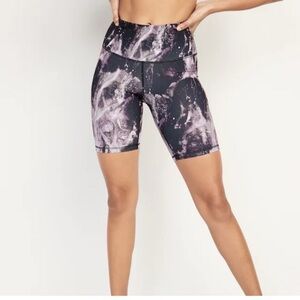 Old Navy Women's Black and Pink galaxy biker Shorts